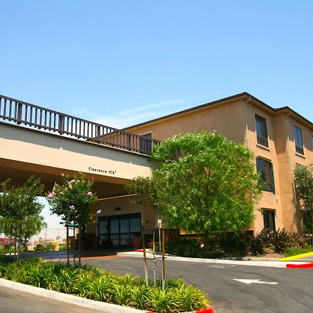 Hampton Inn Norco/Corona Dış mekan fotoğraf